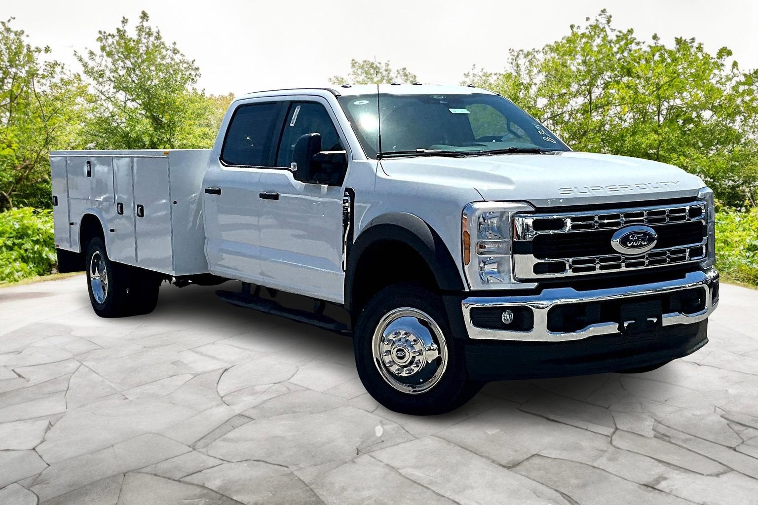 2025 Ford F-550 W/ 11' Service Body F-550® XL