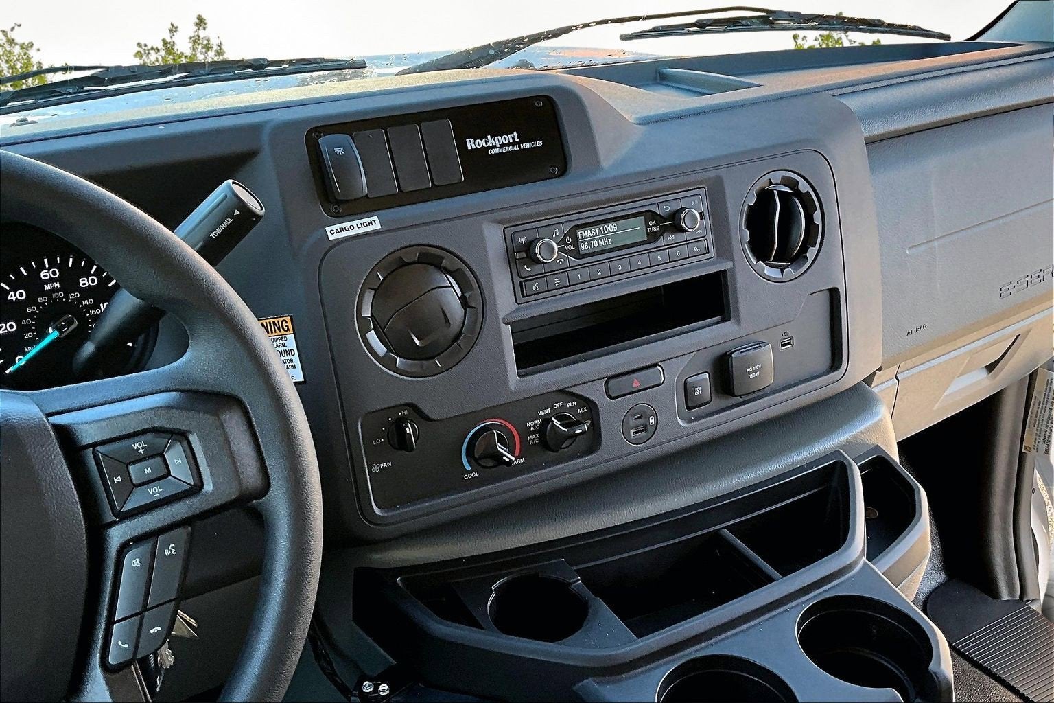 2026 Ford E-Series Cutaway E-350 SRW