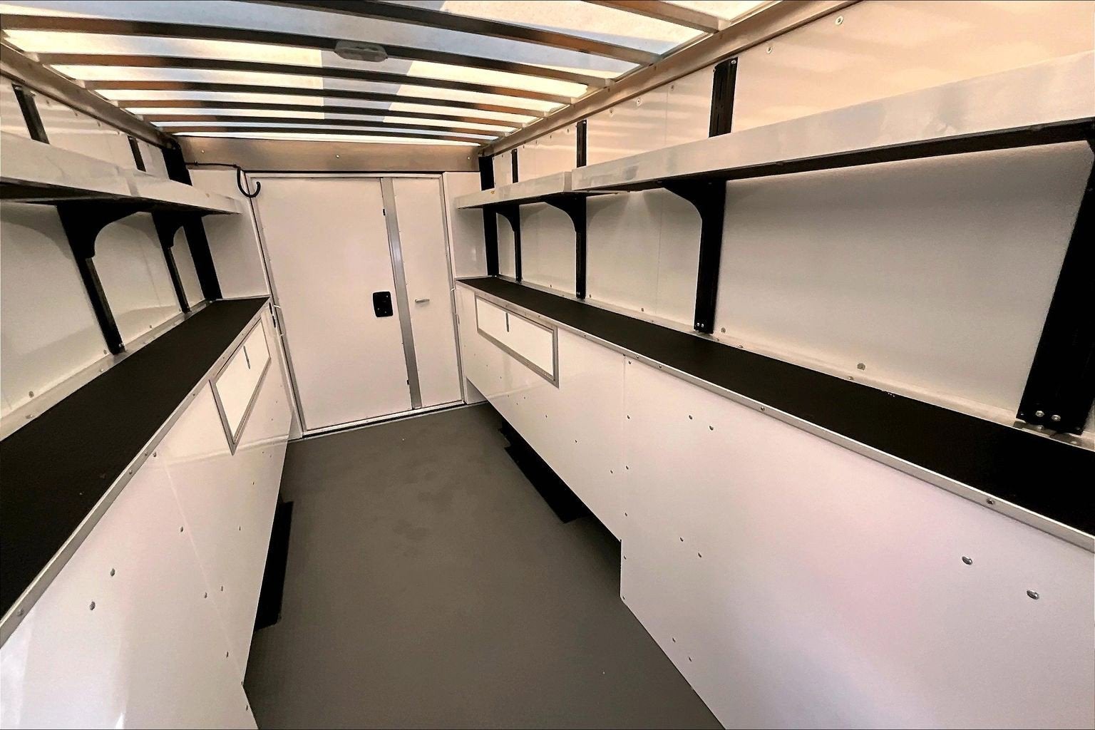 2026 Ford E-Series Cutaway E-350 SRW