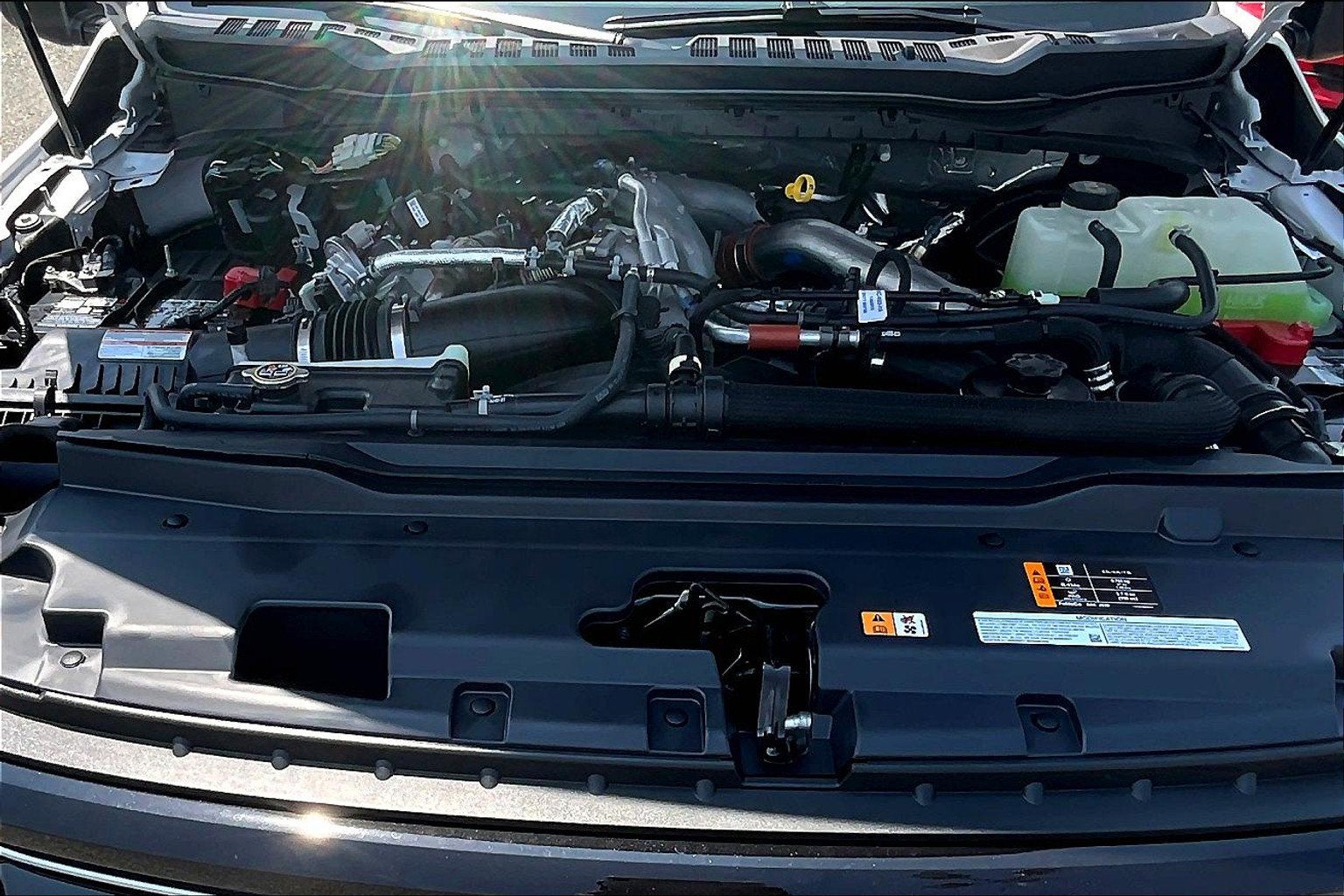 2025 Ford Super Duty F-350 SRW Platinum