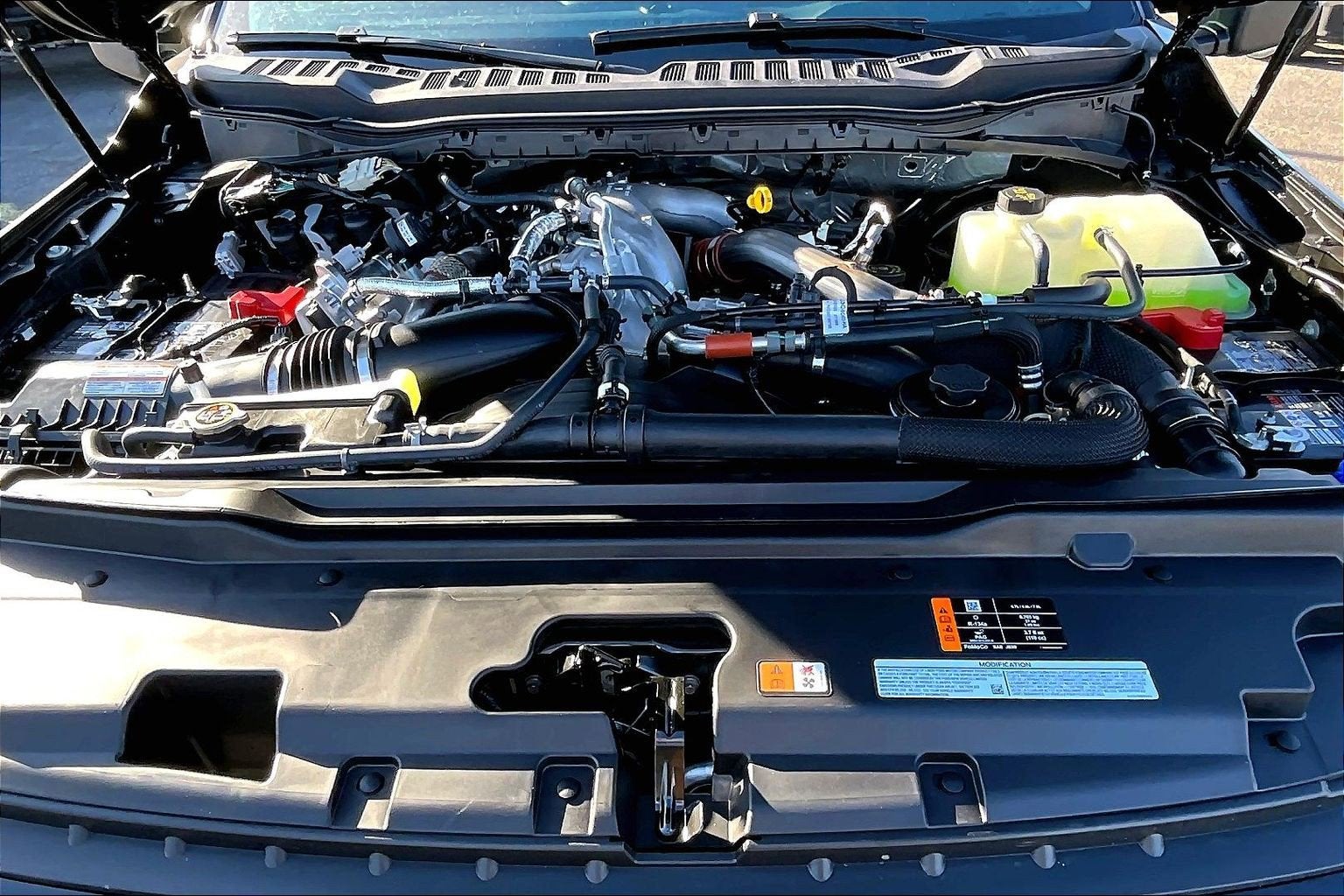 2026 Ford Super Duty F-350 SRW Lariat