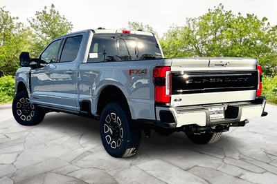 2026 Ford Super Duty F-350 SRW Platinum