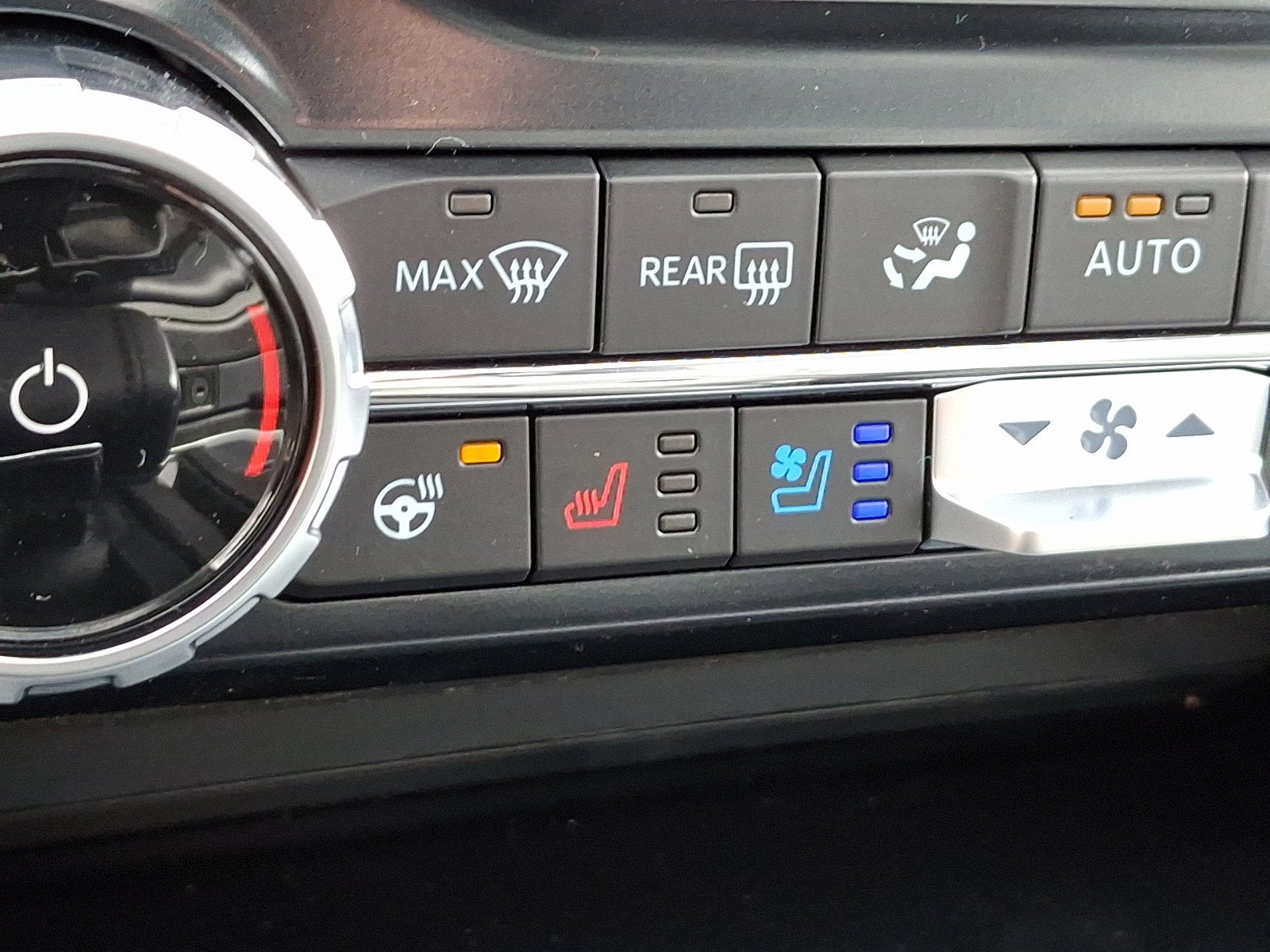 2025 Ford F-150 Lariat Powerboost FX4 Off Road Package / Twin Panel Moonroof