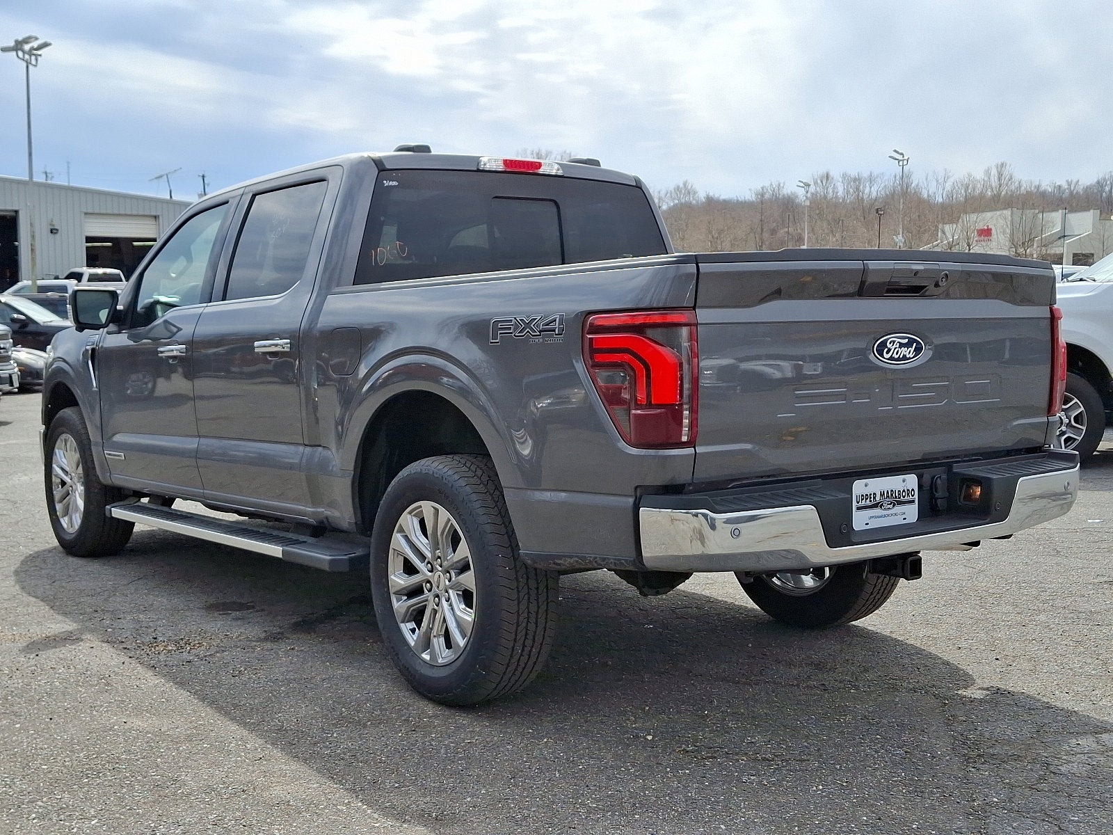 2025 Ford F-150 Lariat Powerboost FX4 Off Road Package / Twin Panel Moonroof