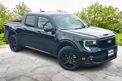 2025 Ford Maverick AWD LOBO Edition 19'' Black Wheels