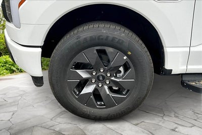 2025 Ford F-150 Lightning Flash™