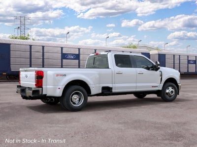 2027 Ford Super Duty F-350® Lariat®