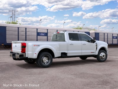 2027 Ford Super Duty F-450® Lariat®