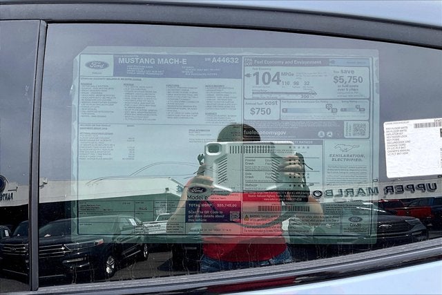 2025 Ford Mustang Mach-E Premium