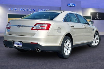 2018 Ford Taurus SE