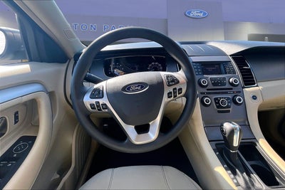 2018 Ford Taurus SE