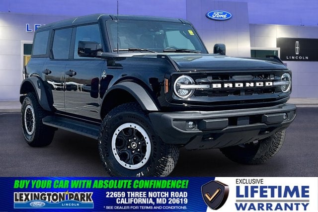 2026 Ford Bronco Outer Banks