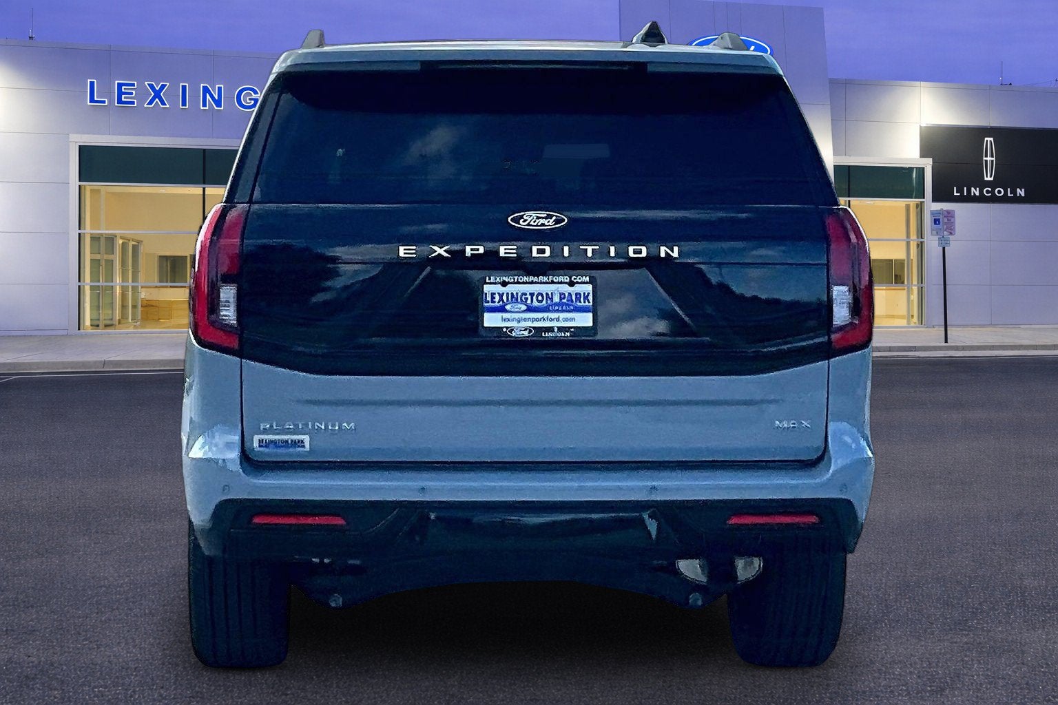 2027 Ford Expedition Max Platinum