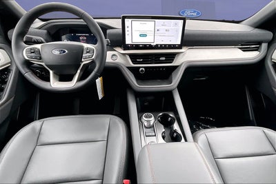 2027 Ford Explorer Active w/200A Pkg