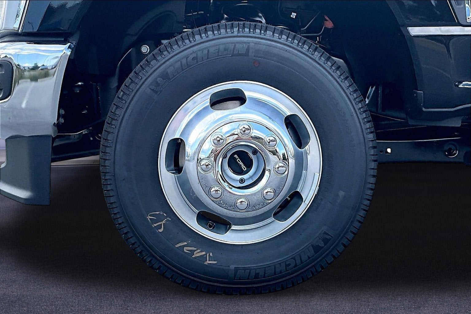 2026 Ford Super Duty F-350 DRW XL
