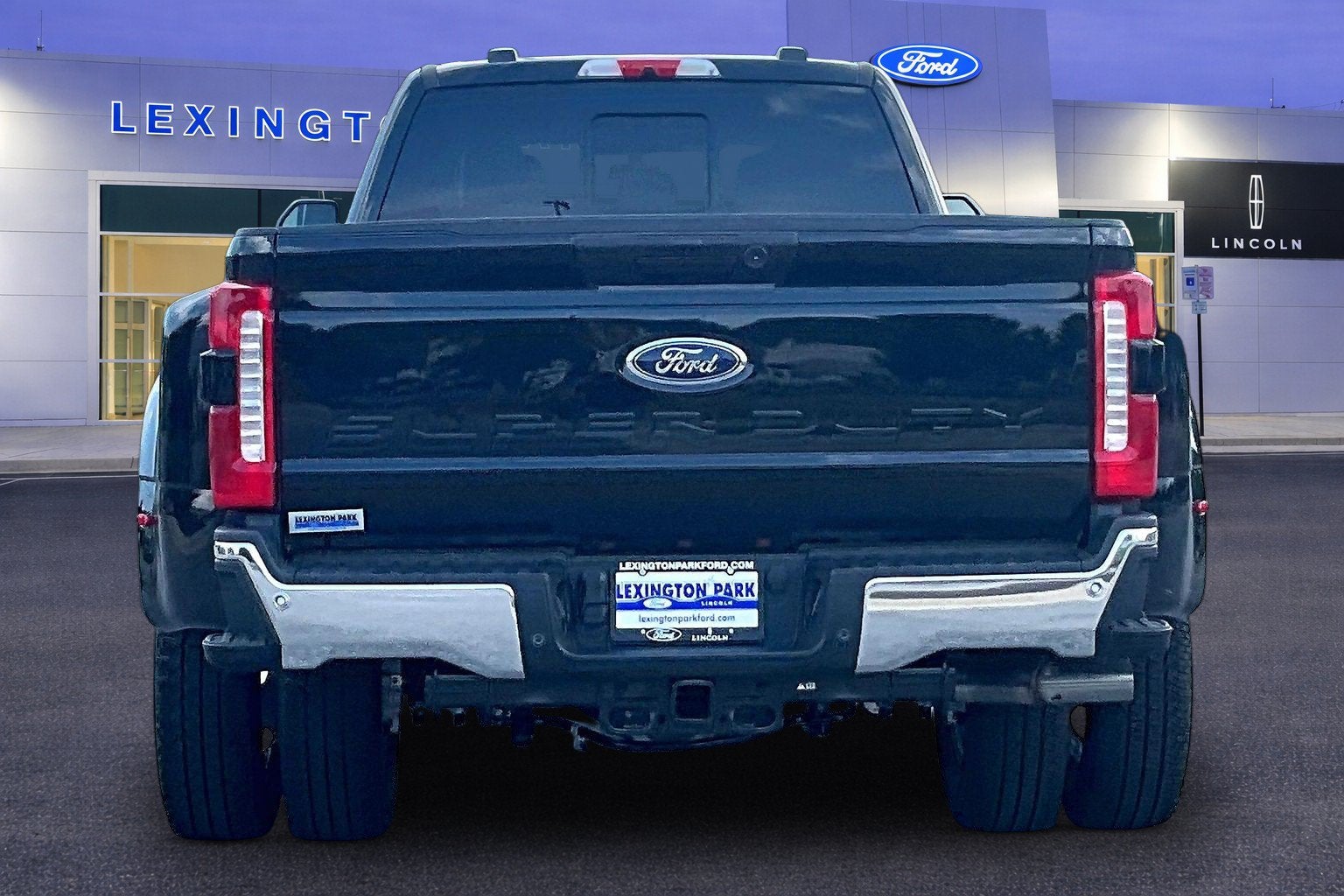 2026 Ford Super Duty F-350 DRW XL