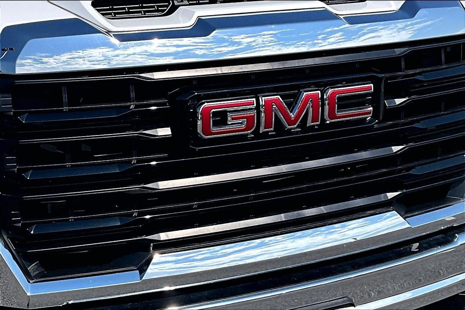 2024 GMC Sierra 2500HD Pro