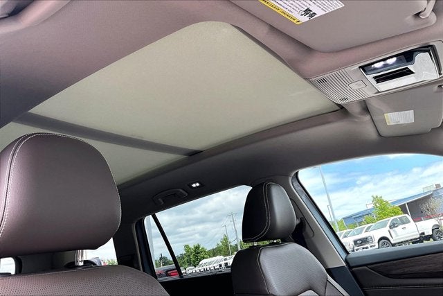 2025 Volkswagen Atlas 2.0T SEL