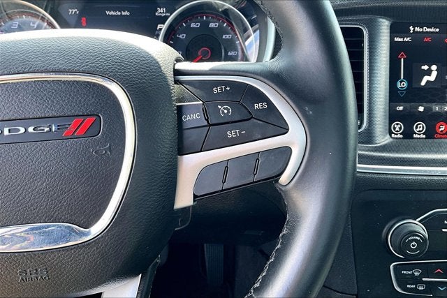 2017 Dodge Charger SXT
