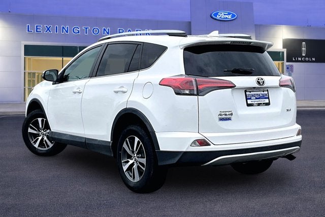 2016 Toyota RAV4 XLE
