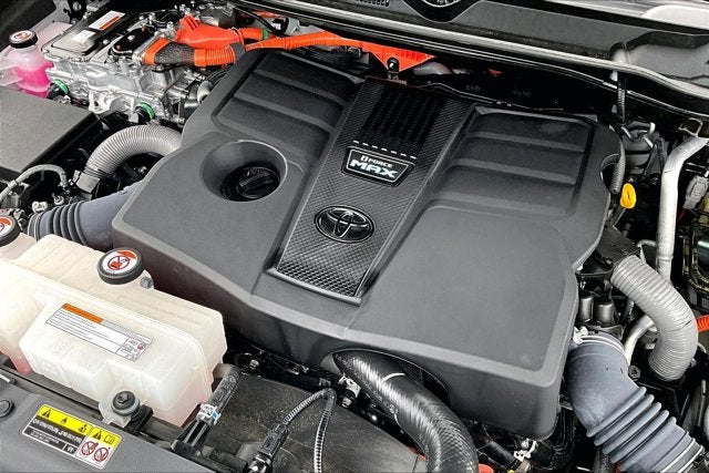 2025 Toyota Sequoia SR5