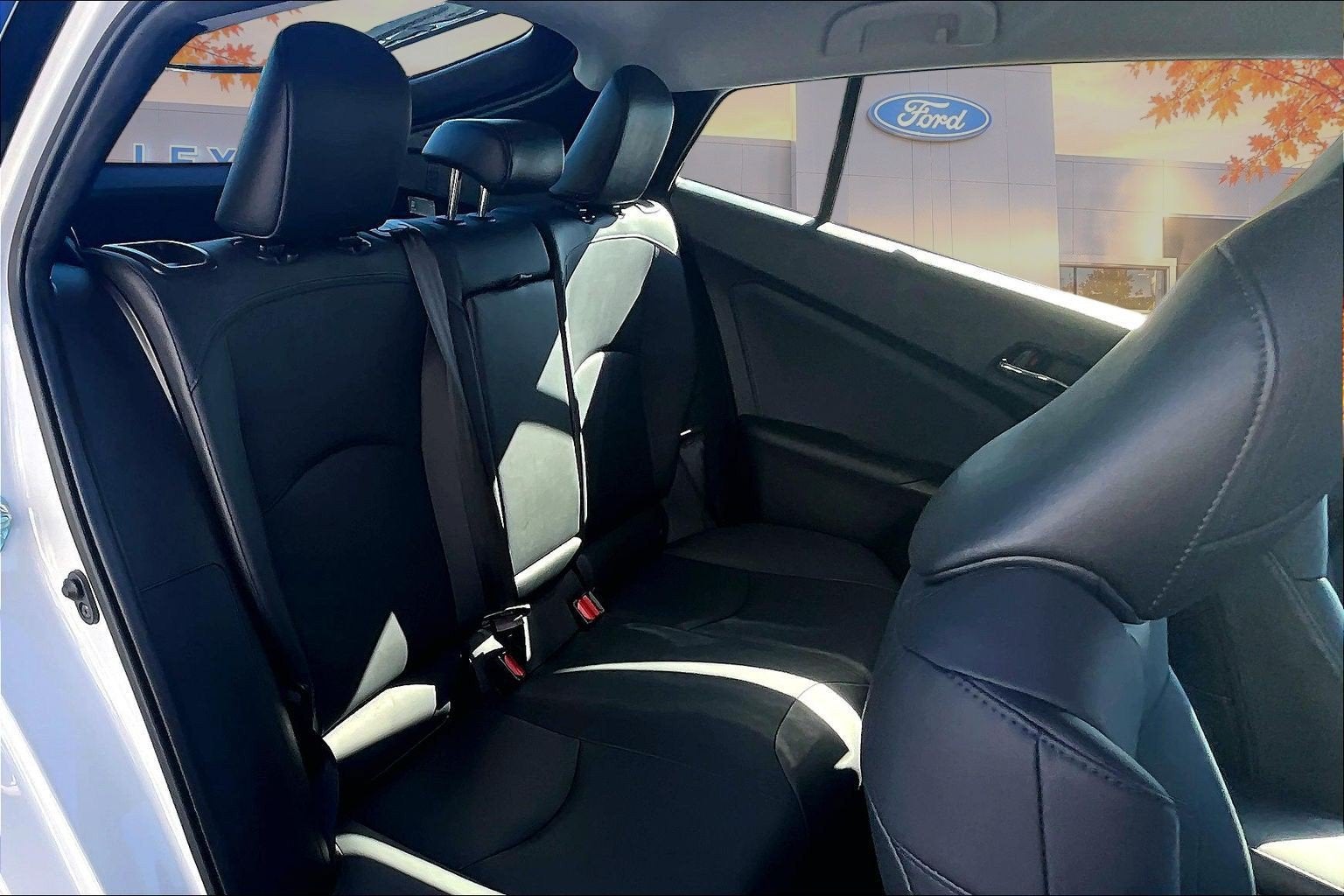 2022 Toyota Prius Base