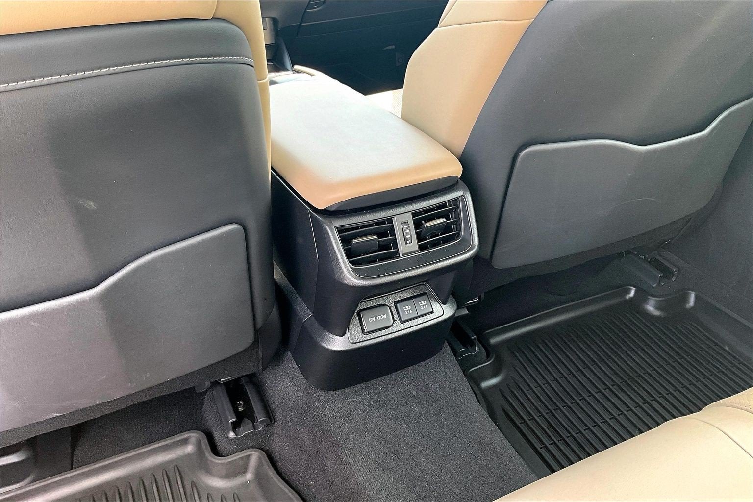 2019 Lexus ES ES 300h Luxury