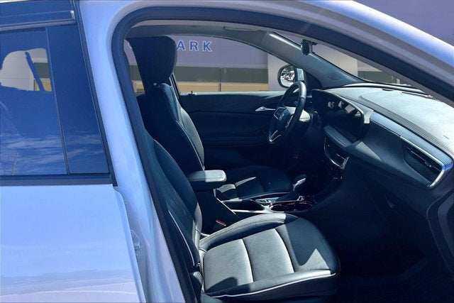 2025 Buick Encore GX Avenir