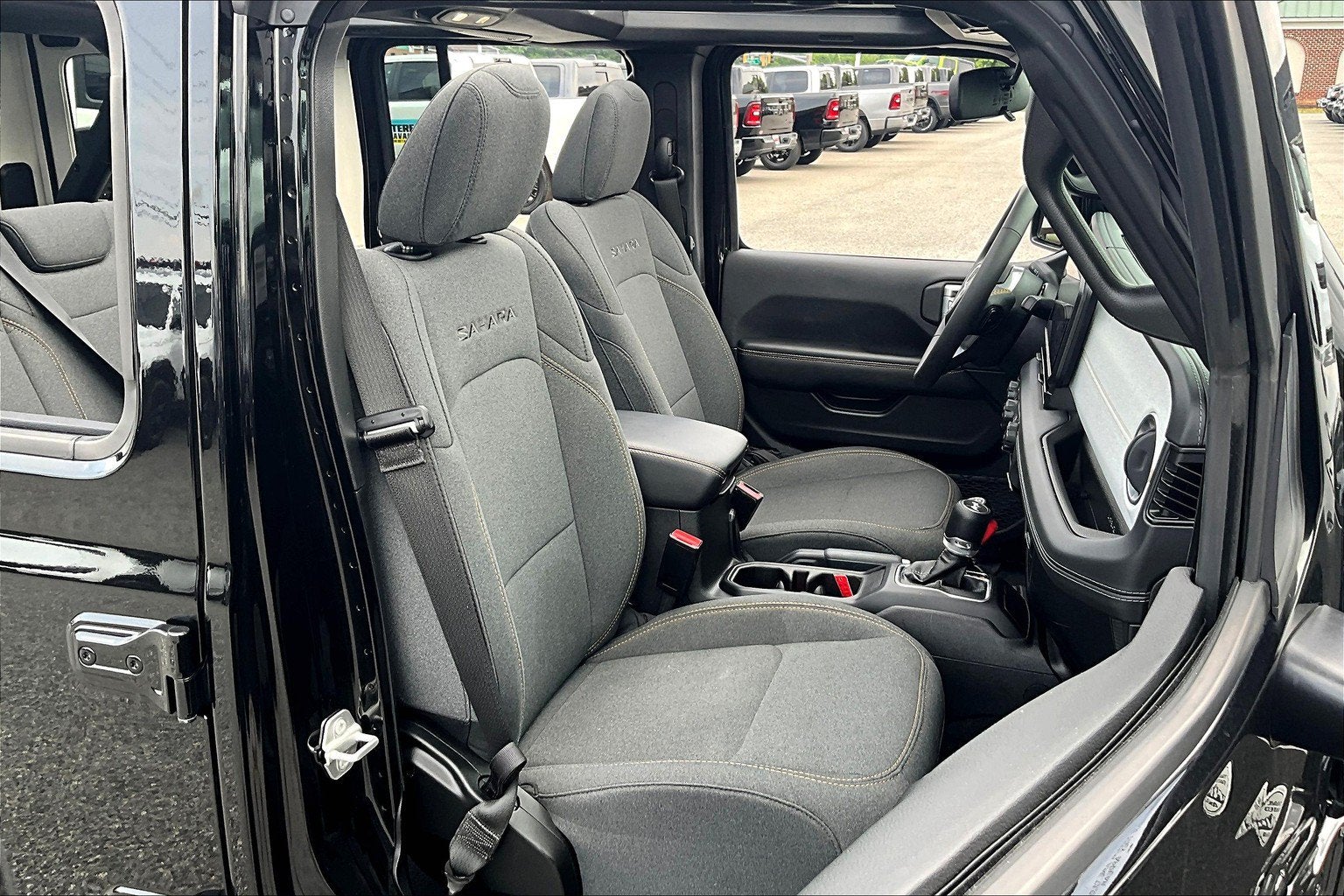 2024 Jeep Wrangler Sahara