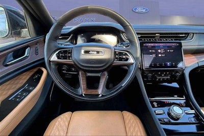 2025 Jeep Grand Cherokee Summit 4x4