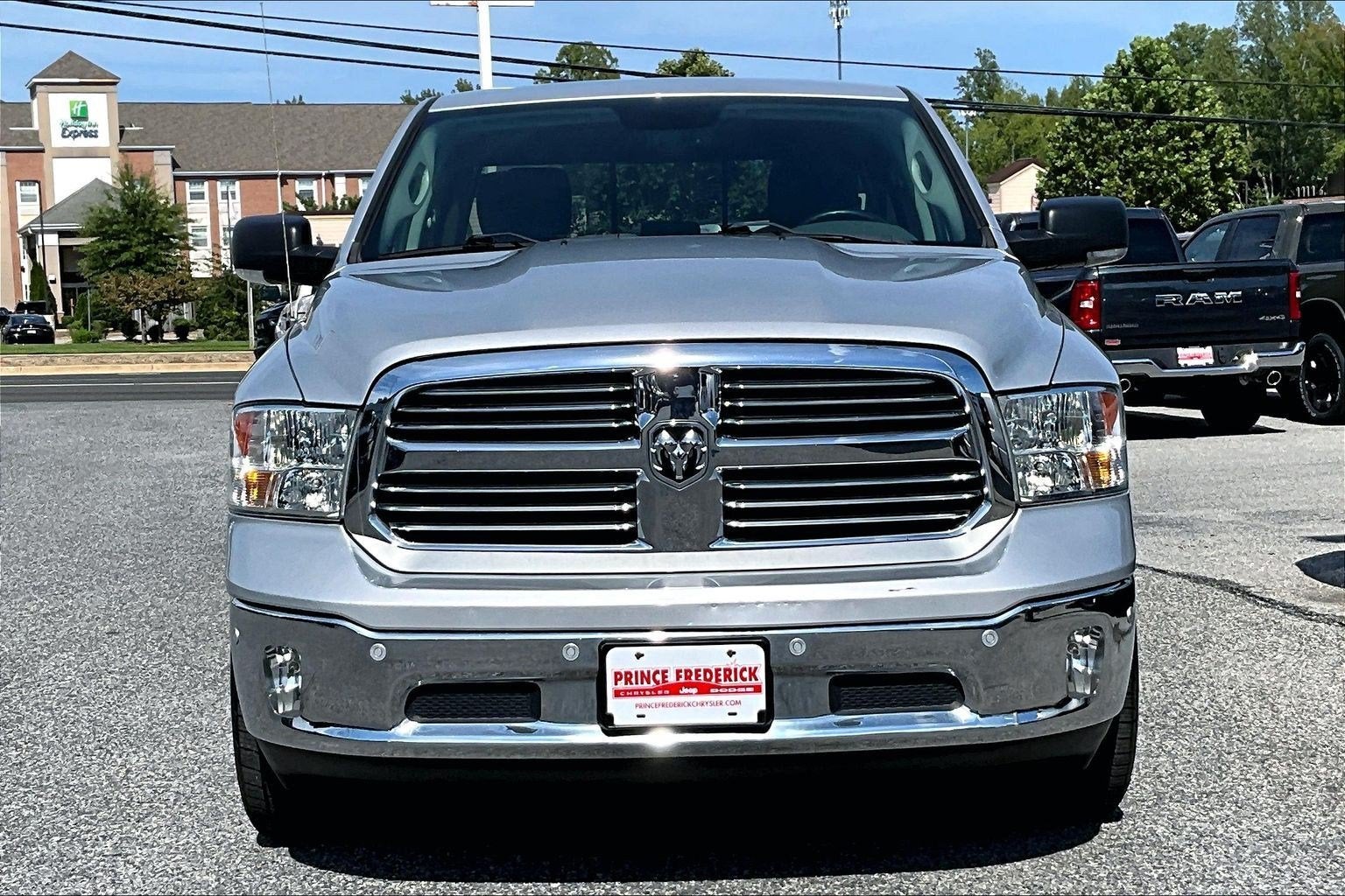 2019 RAM 1500 Classic Lone Star Crew Cab 4x2 5'7' Box
