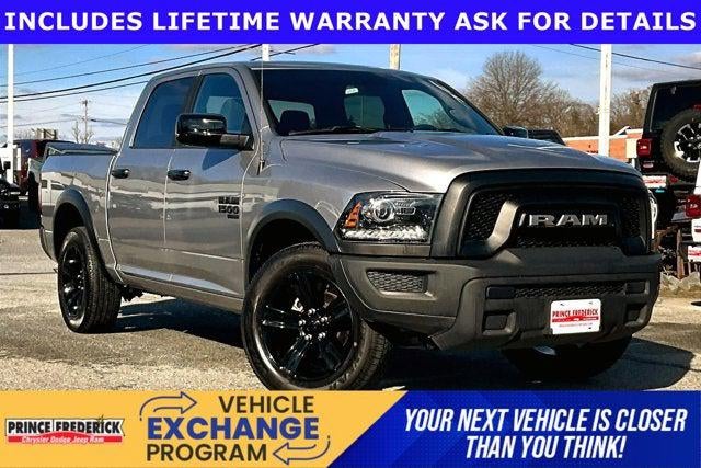 2024 RAM 1500 Classic Warlock Crew Cab 4x4 5'7' Box
