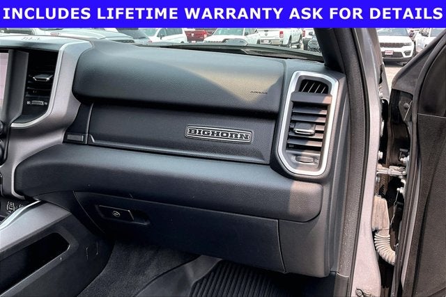 2022 RAM 1500 Big Horn Crew Cab 4x4 5'7' Box