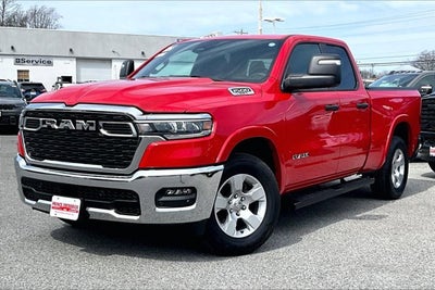 2025 RAM 1500 Big Horn Crew Cab 4x4 6'4' Box