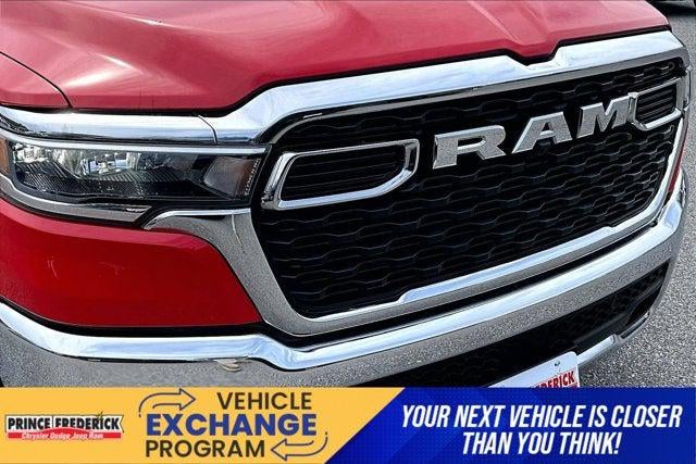 2025 RAM 1500 Big Horn Crew Cab 4x4 6'4' Box