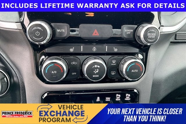 2019 RAM 1500 Big Horn/Lone Star Crew Cab 4x4 5'7' Box