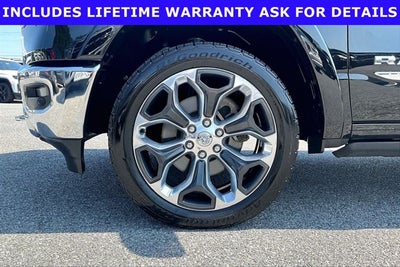 2019 RAM 1500 Limited Crew Cab 4x4 5'7' Box