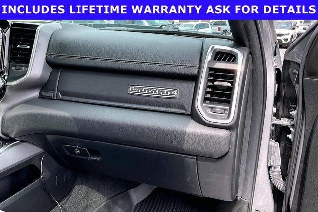 2022 RAM 1500 Laramie Crew Cab 4x4 5'7' Box