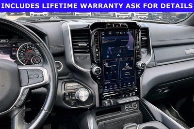 2022 RAM 1500 Laramie Crew Cab 4x4 5'7' Box