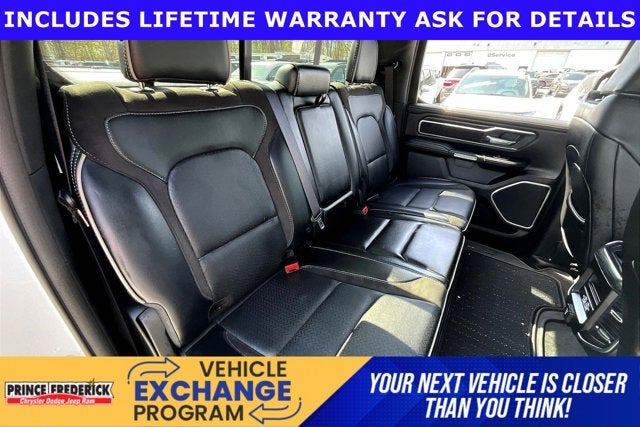 2023 RAM 1500 Laramie Crew Cab 4x4 5'7' Box