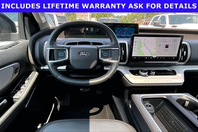 2025 Ford Expedition Active