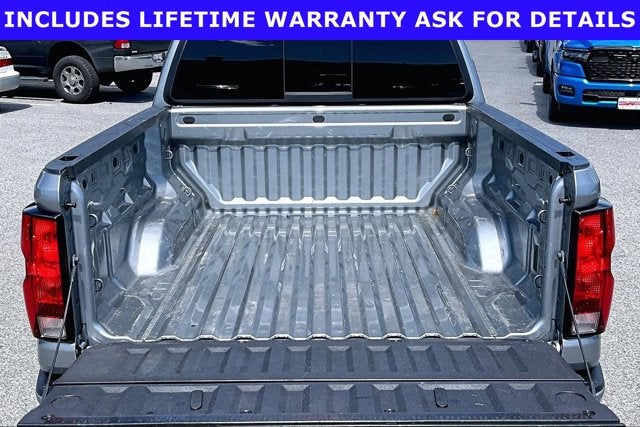 2023 Chevrolet Colorado 4WD Crew Cab Short Box LT