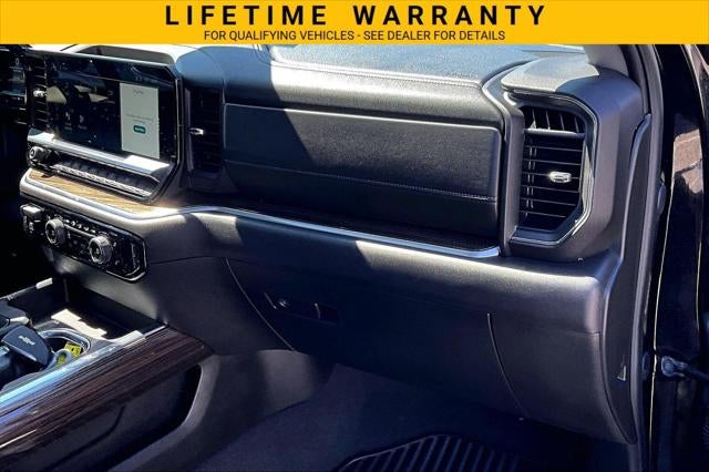 2025 Chevrolet Silverado 1500 4WD Crew Cab Standard Bed RST