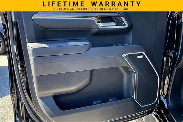 2025 Chevrolet Silverado 1500 4WD Crew Cab Standard Bed RST