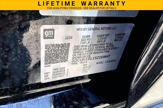 2025 Chevrolet Silverado 1500 4WD Crew Cab Standard Bed RST