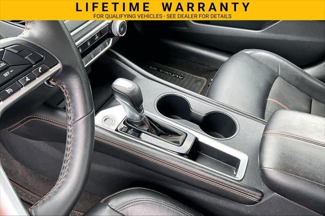 2022 Nissan Altima SR FWD
