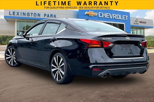 2022 Nissan Altima SR FWD