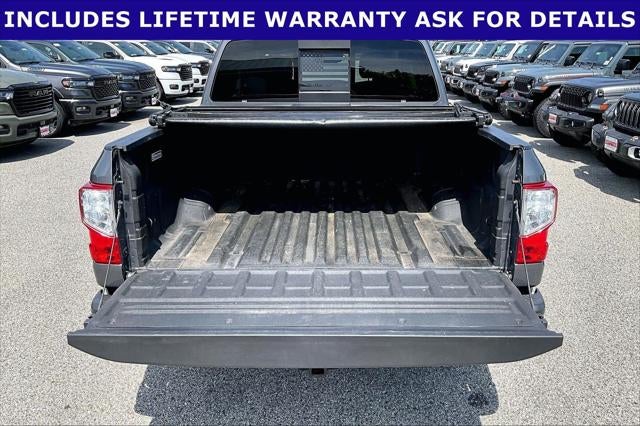 2021 Nissan TITAN Crew Cab SV 4x4