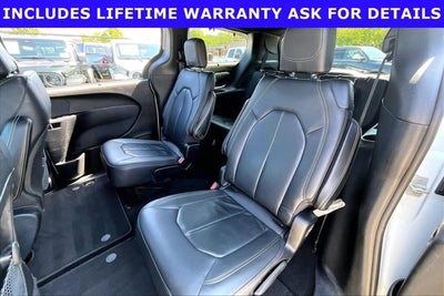 2020 Chrysler Pacifica Touring L