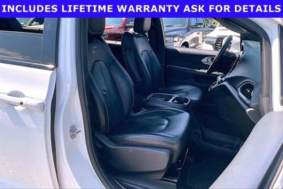 2020 Chrysler Pacifica Touring L